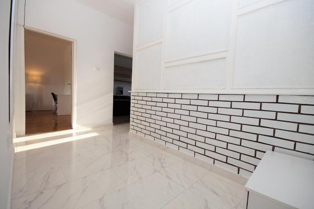 Apartment Deni Pula Extérieur photo
