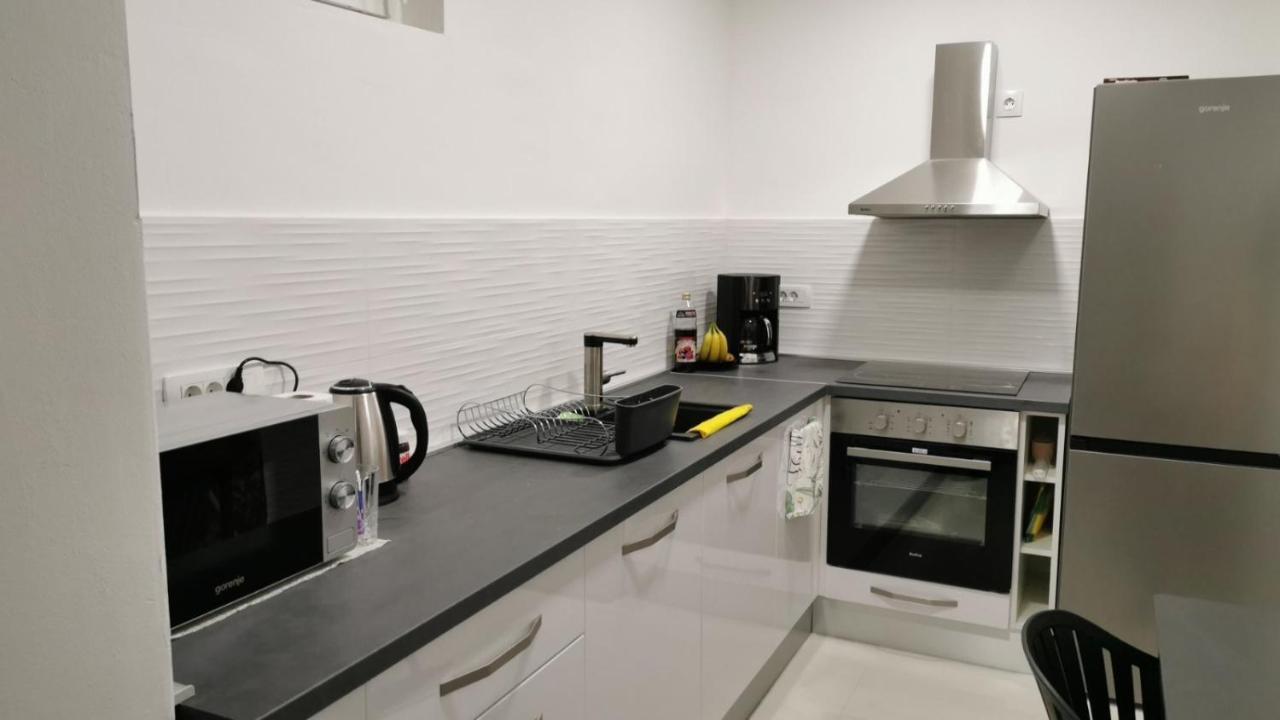 Apartment Deni Pula Extérieur photo