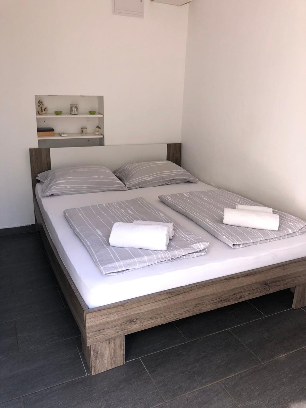 Apartment Deni Pula Chambre photo
